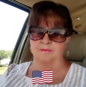 Meet your Posher, Faye